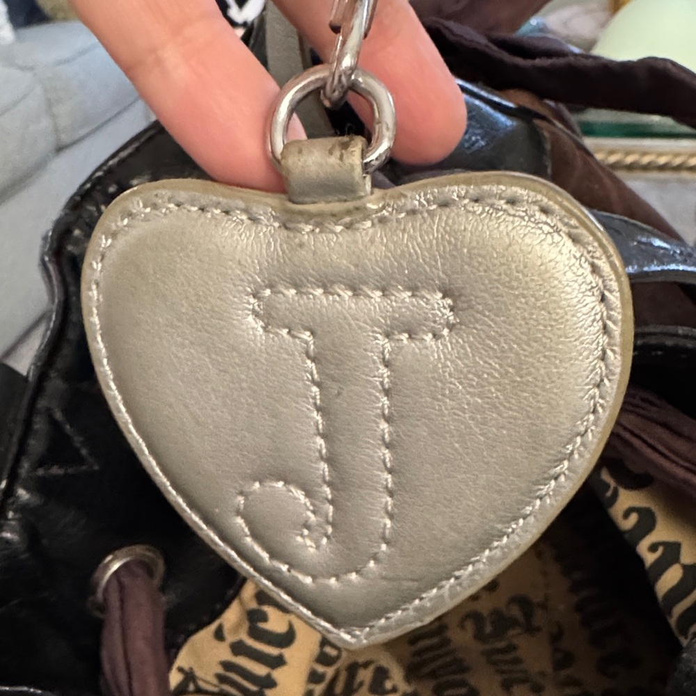 Vintage velvet Juicy Couture Daydreamer Black and Dark Brown Shoulder Bag - Picture 10 of 15